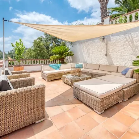Villa Costacabana - Santa Maria *
